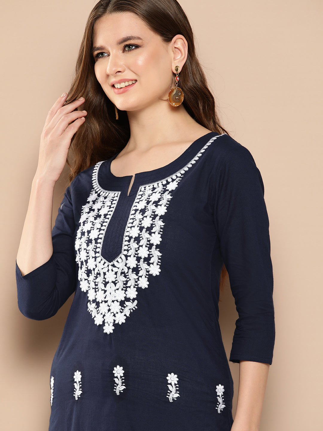 Floral-Yoke-Design-Chikankari-Kurta-1497KURNB