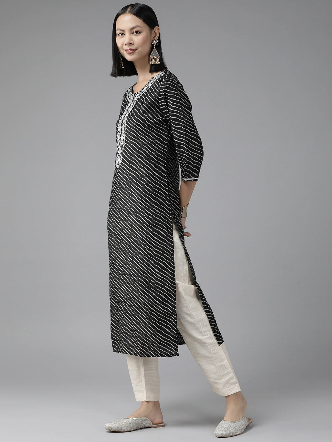 Black-Leheriya-Kurta-9856KURBK