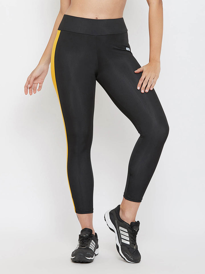 Activewear Ankle Length Tights In Black