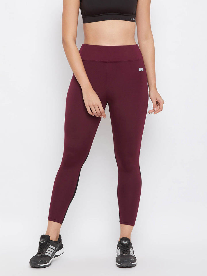 Active Ankle Length Tights In Maroon