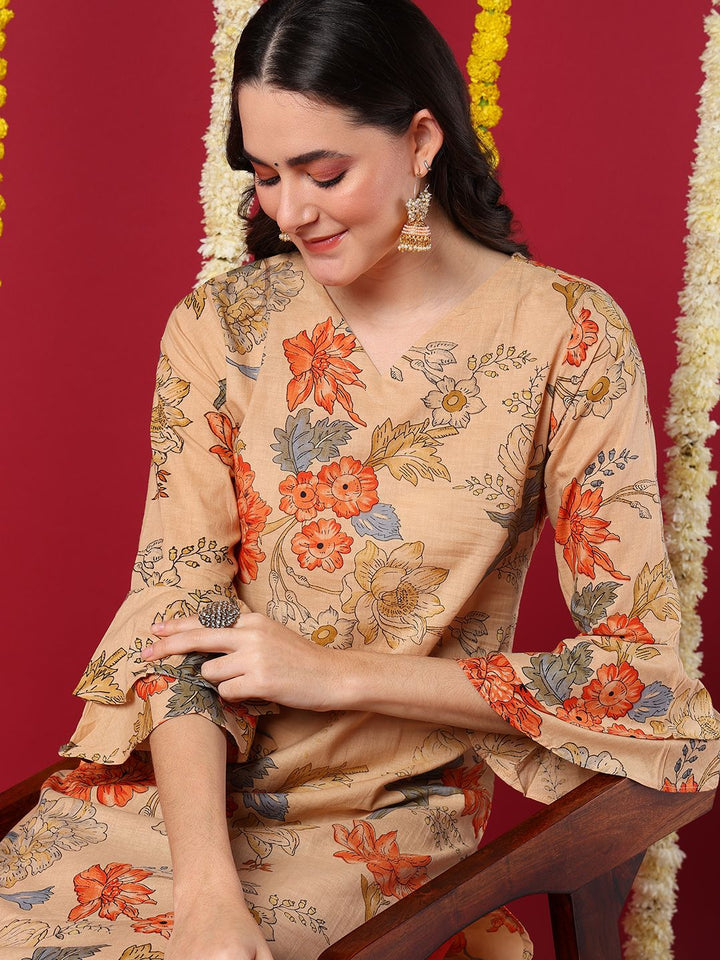 Beige Cotton Floral Printed Straight Kurta