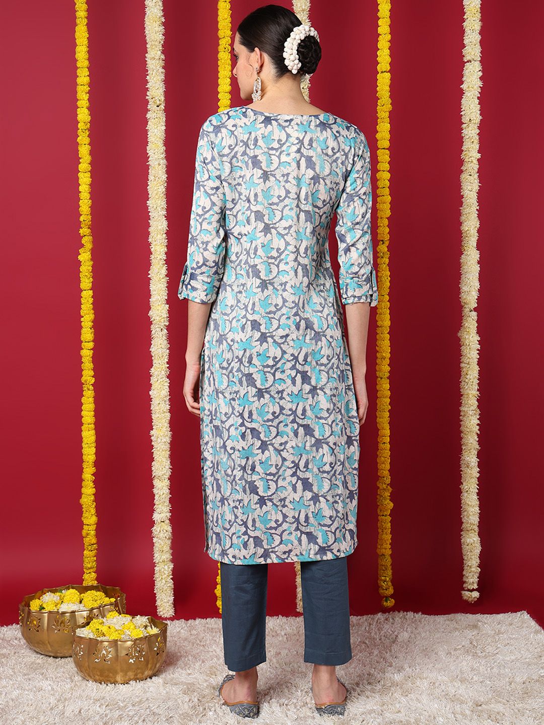 Beige Silk Blend Ethnic Motifs Printed Straight Kurta