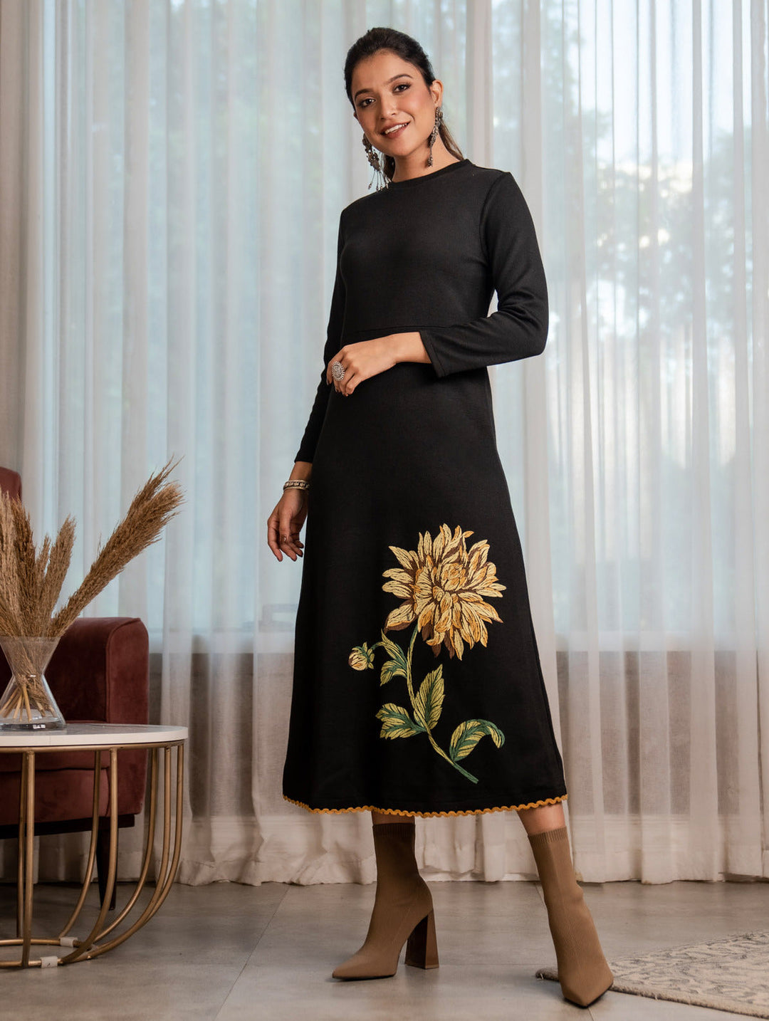Black-Acrylic-Sunflower-Flared-Dress