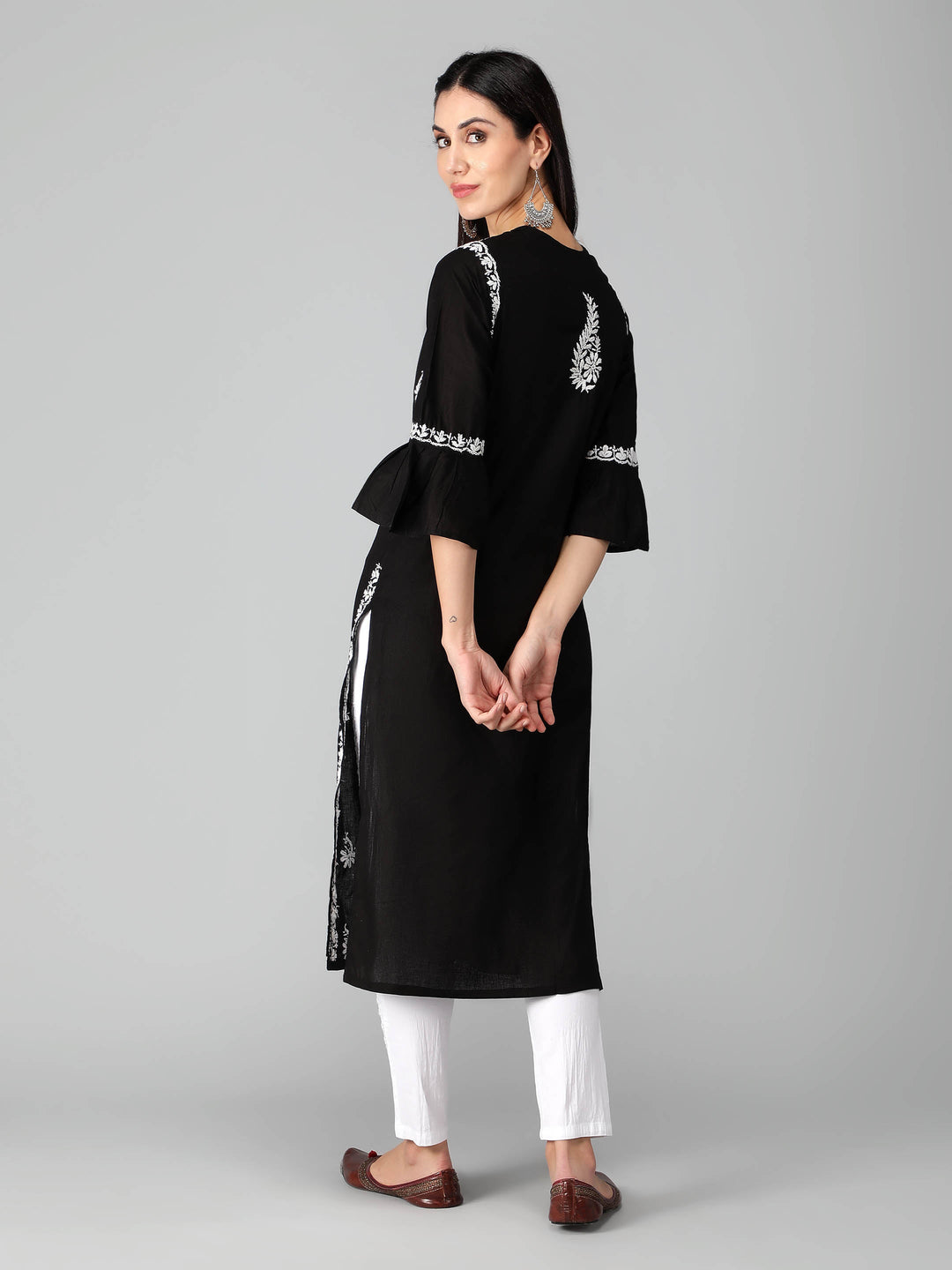 Black-Cotton-Chikan-Kurta-in-White-Threadwork