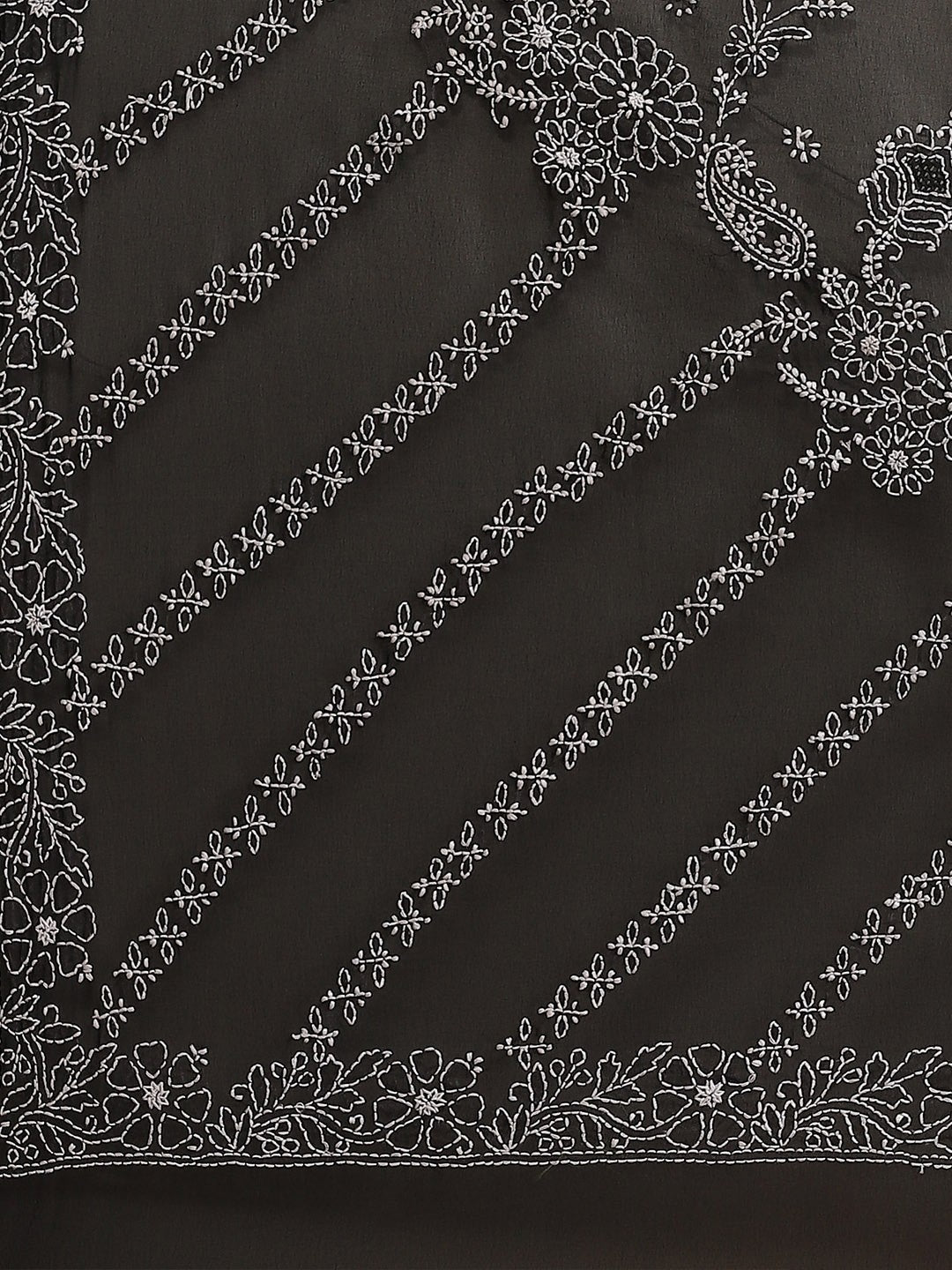 Black-Embroidered-Chikan-Saree-With-Blouse