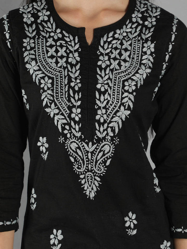 Black-Lucknowi-Chikankari-Cotton-Kurta