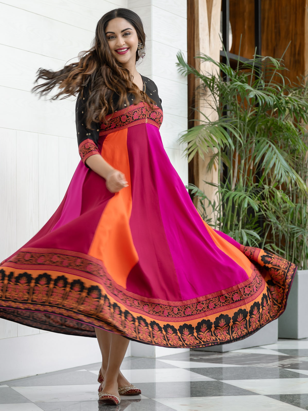Black Multicolour Long Kalidaar Dress