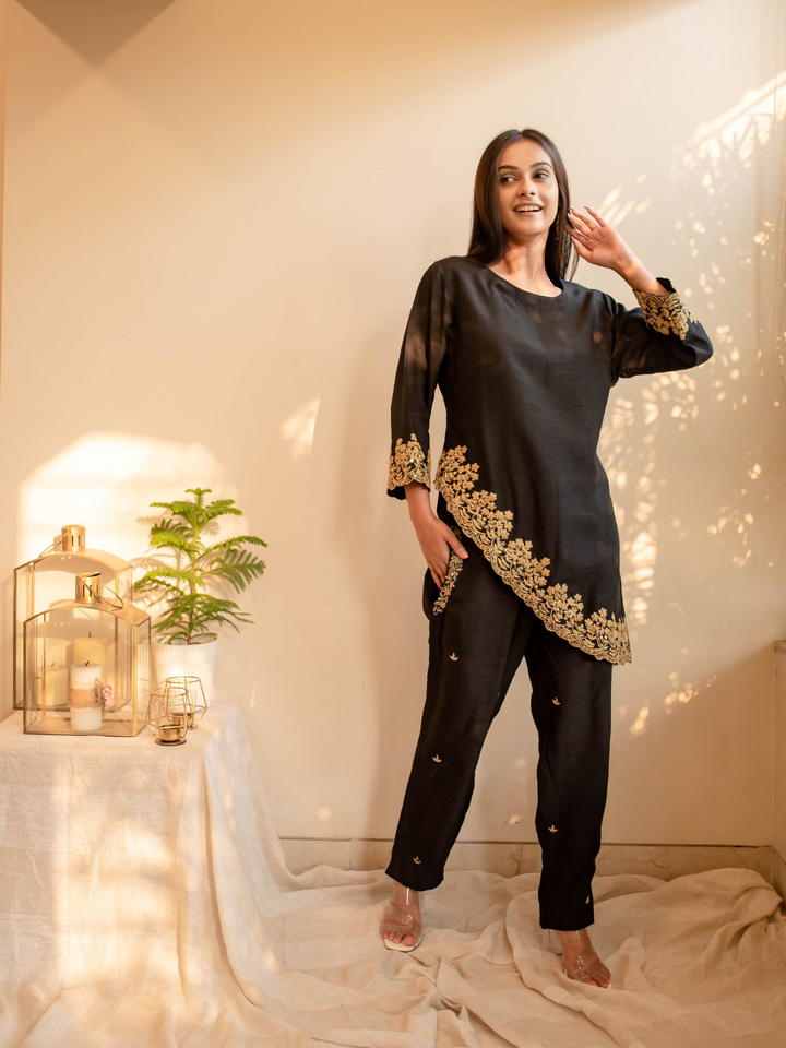 Black-Silk-Zari-Embroidered-Asymmetrical-Co-ord-Set