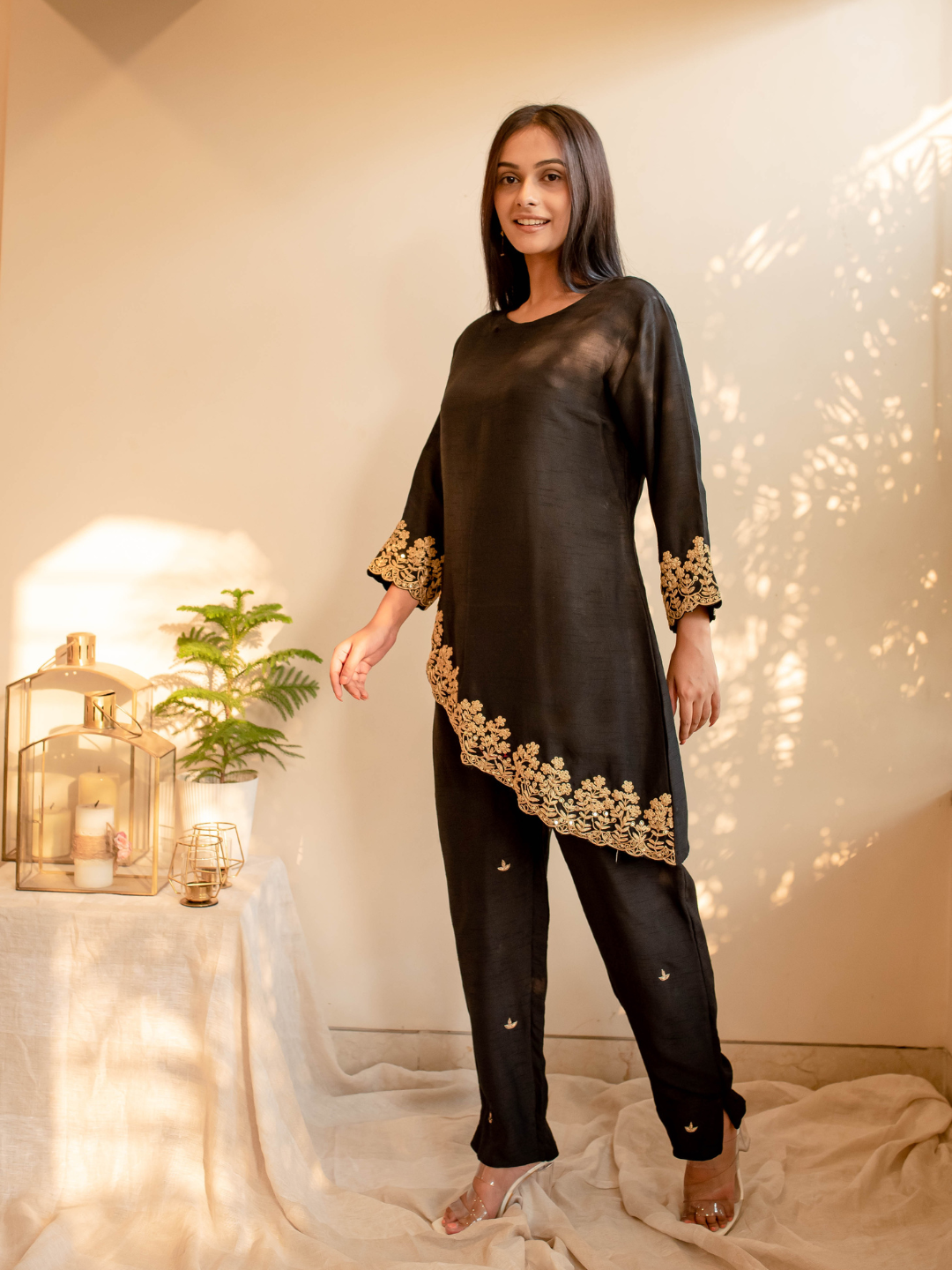 Black-Silk-Zari-Embroidered-Asymmetrical-Co-ord-Set