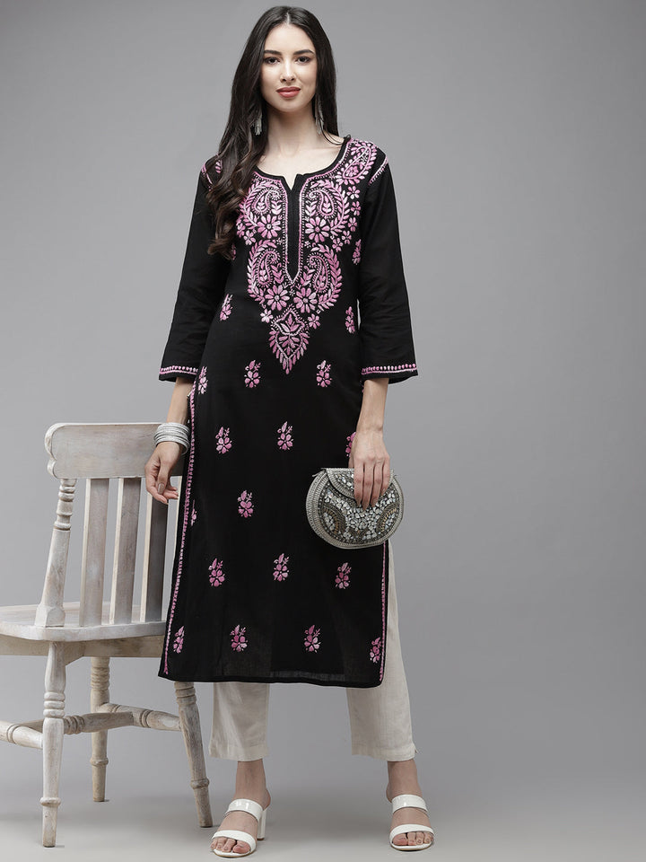 Black &amp; Mauve Hand Embroidered Chikankari Cotton Kurta