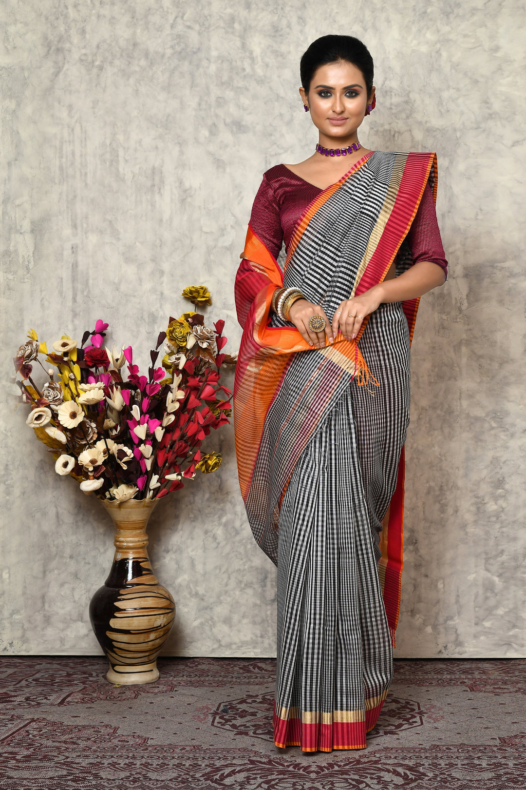 Black & Pink Pure Maheshwari Silk Saree