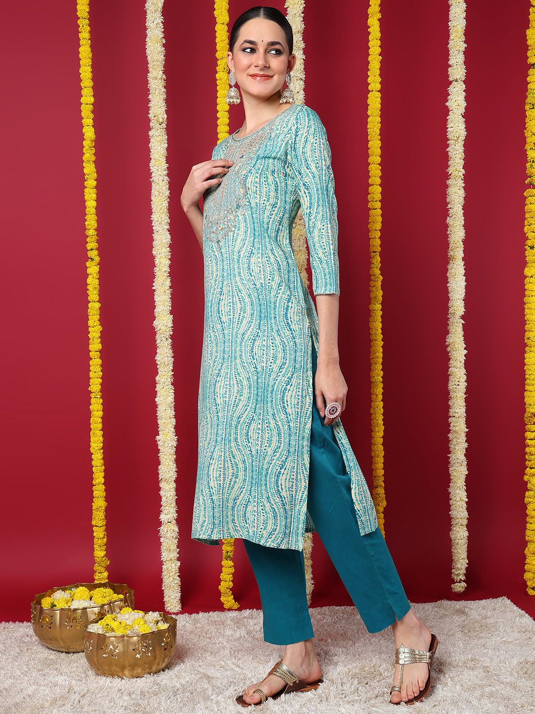 Blue Viscose Rayon Abstract Printed Straight Kurta