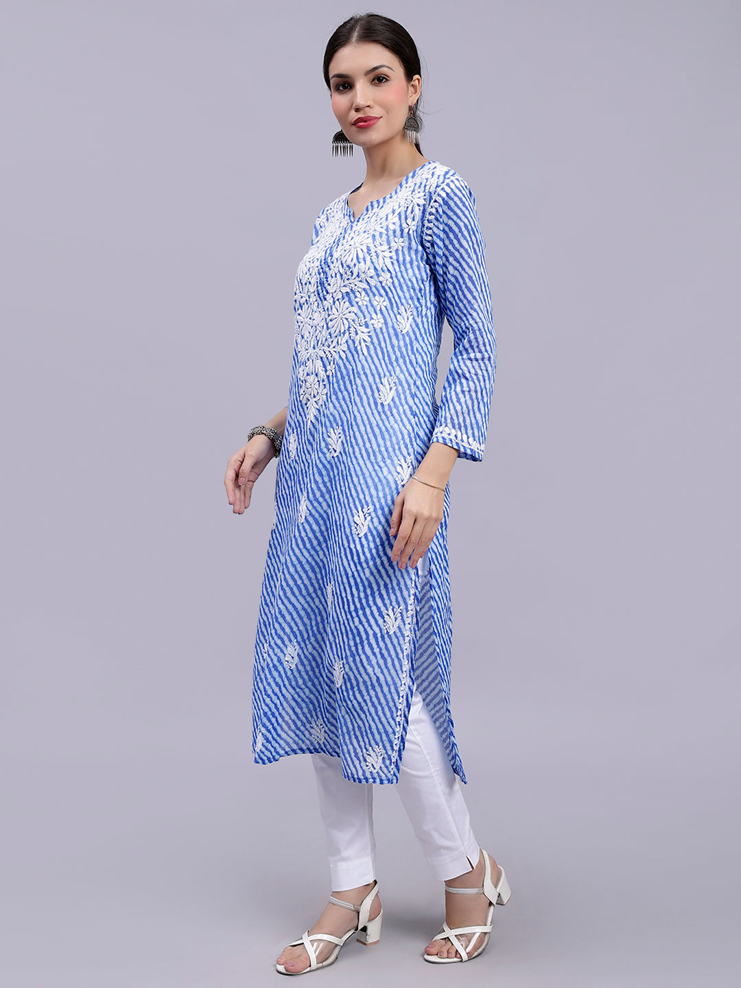 Dark Blue Mul Mul Lucknowi Leheriya Chikankari Kurti