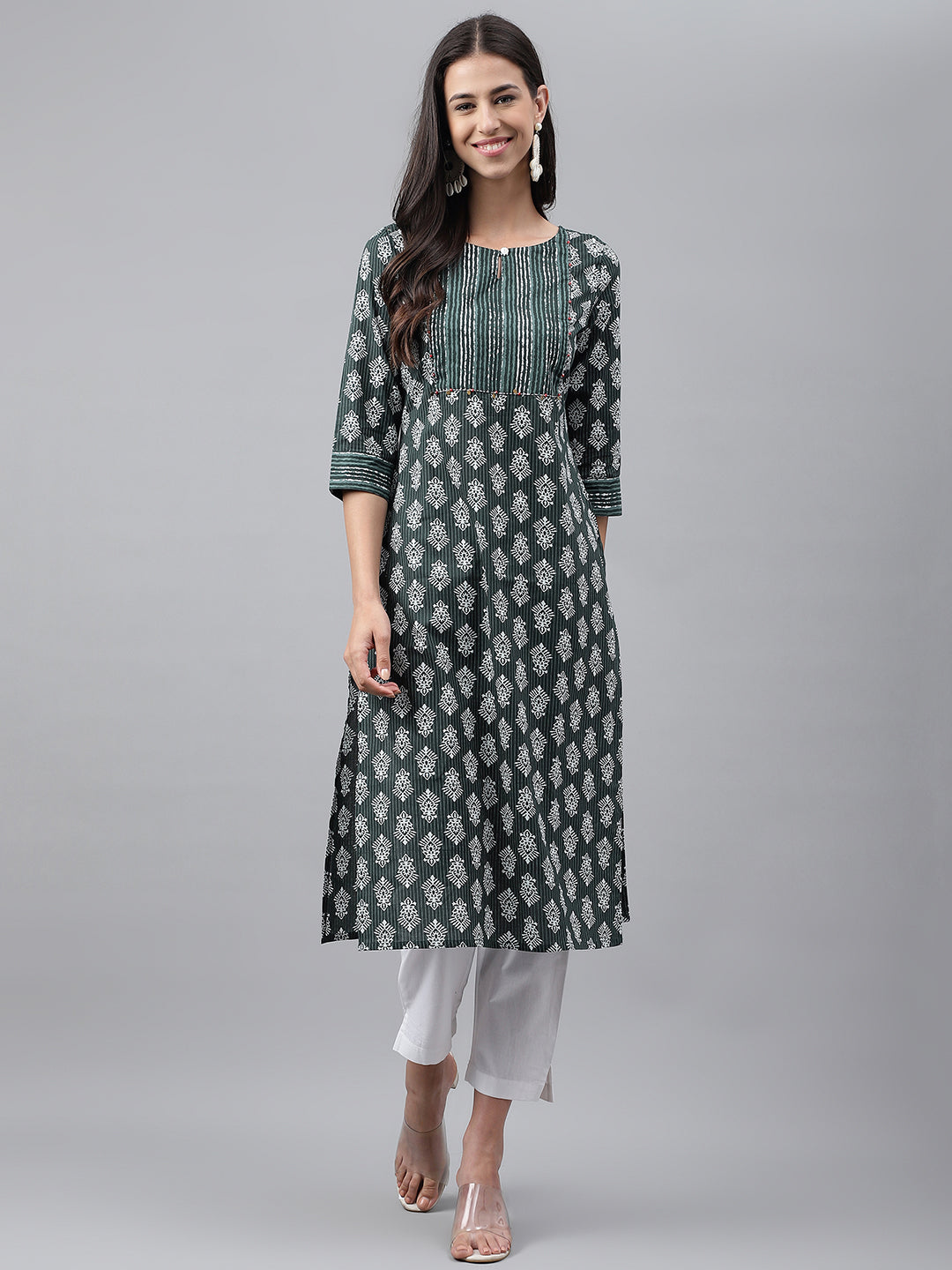 Dark Green Cotton Ethnic Motif Straight Kurta