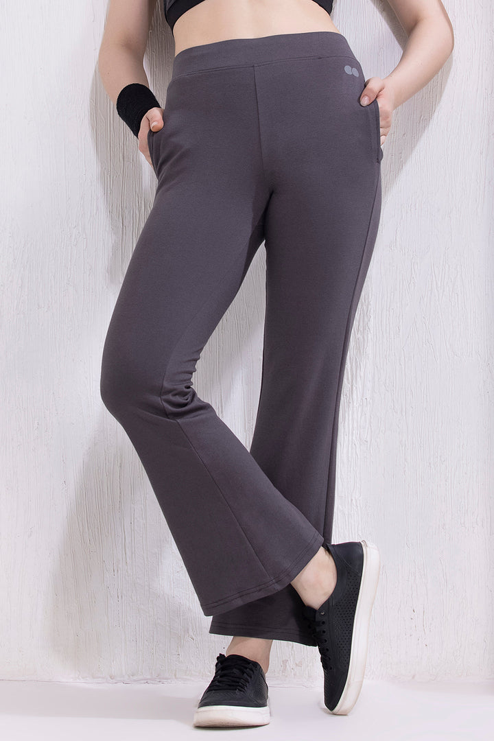 Dark Grey High-Rise Flared Yoga Pants with Side Pockets