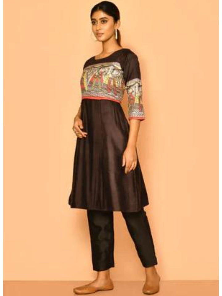 ZERESOUQ-Diti-Black-Handloom-Madhubani-Cotton-Silk-Kurta-Set