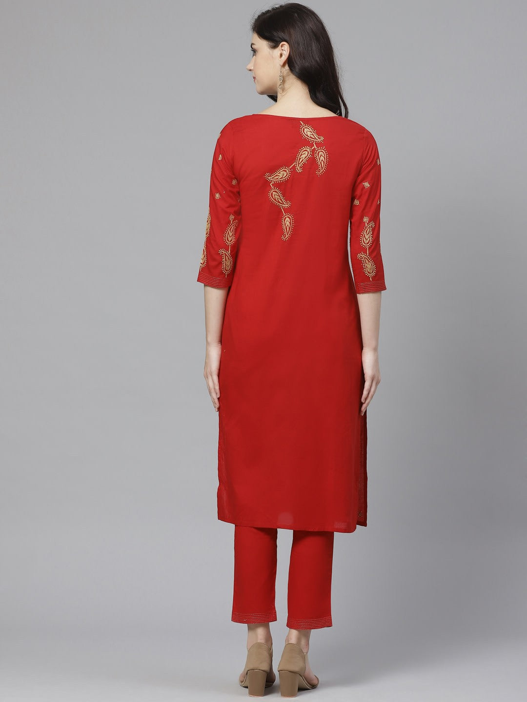 Embroidered-Red-Lucknow-Chikankari-Kurta-Set