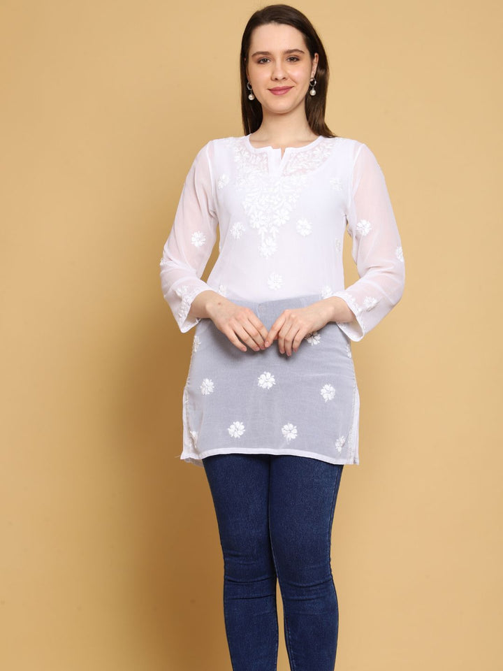 Frost-White-Poly-Georgette-Tunic-Kurti-&-Slip