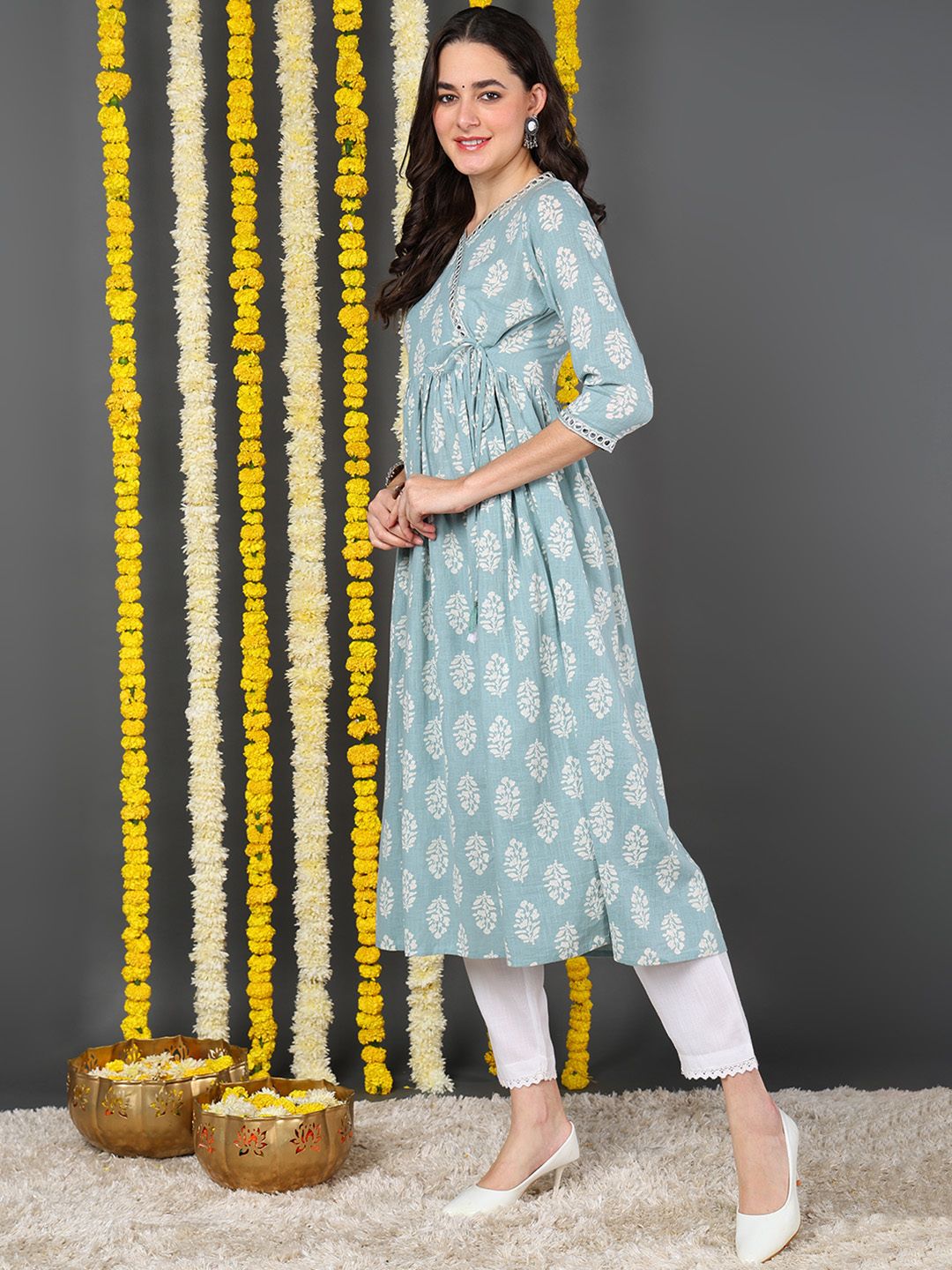 ZERESOUQ-Green-Cotton-V-Neck-Anarkali-Kurta