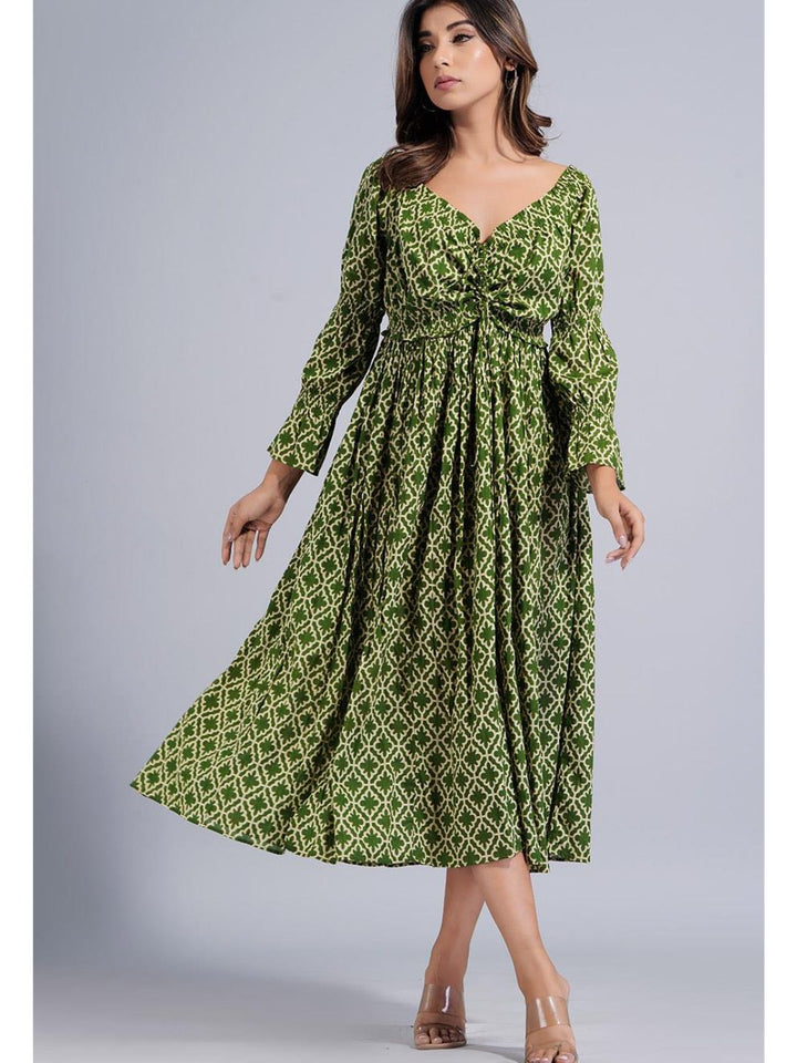 Green Printed Bateau Neckline Maxi Dress