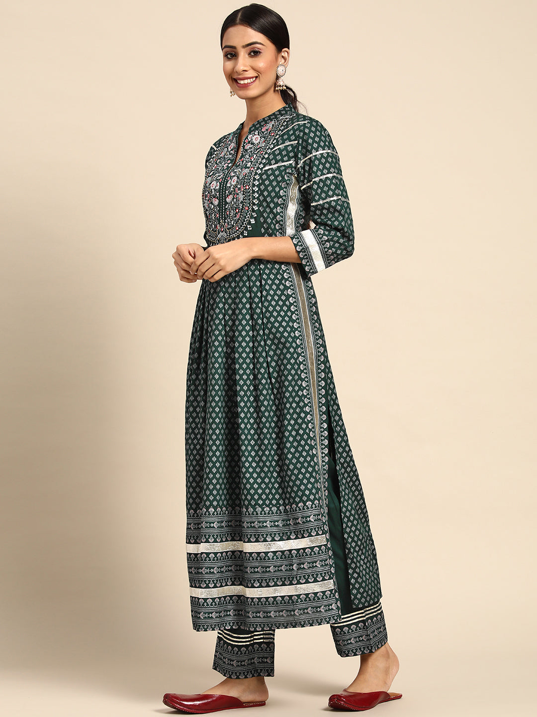 Green Printed Kurta With Palazzos Dupatta