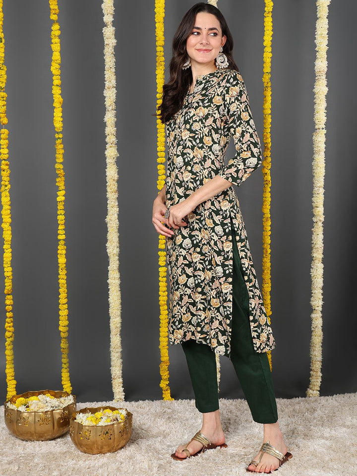 ZERESOUQ-Green-Viscose-Rayon-Floral-Printed-Straight-Kurta