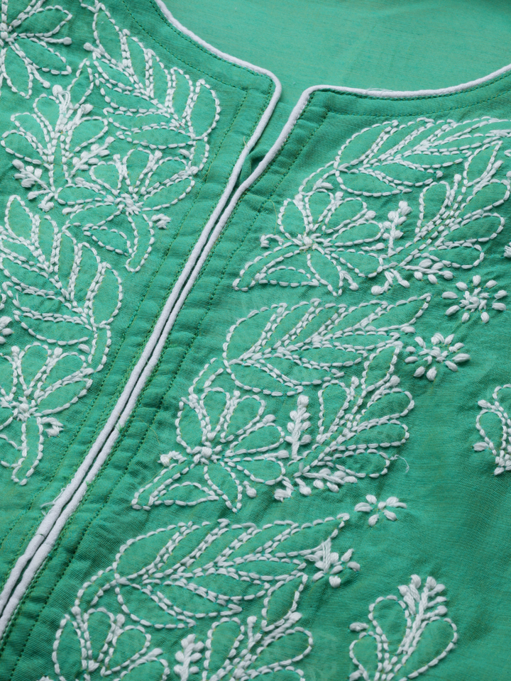 Green & White Embroidered Chikankari Chanderi Kurta