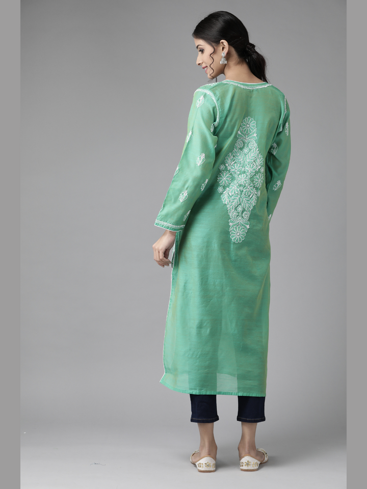 Green & White Embroidered Chikankari Chanderi Kurta