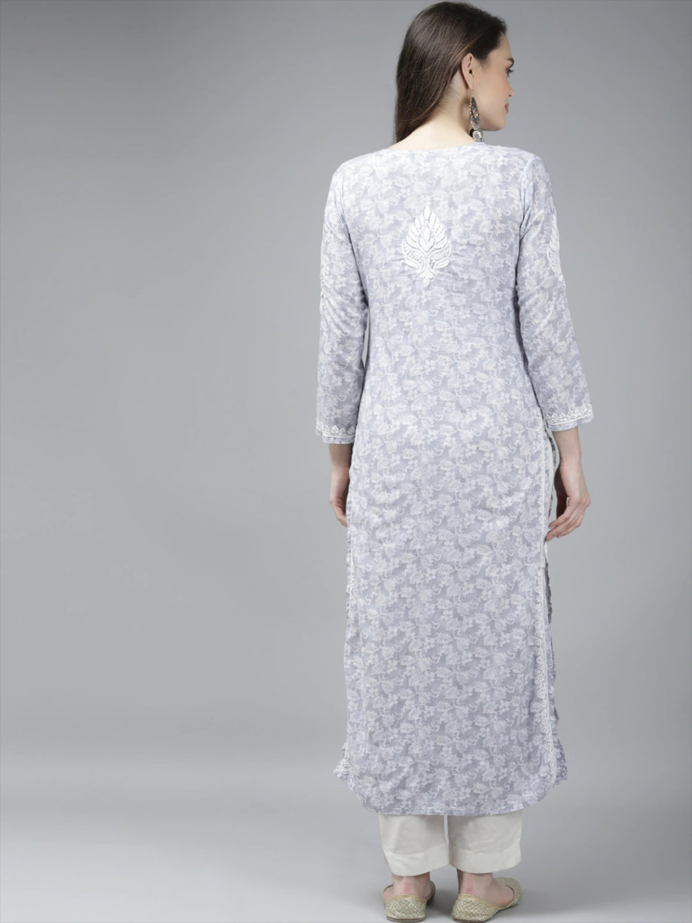 Grey-Cotton-Lucknow-Chikankari-Kurta