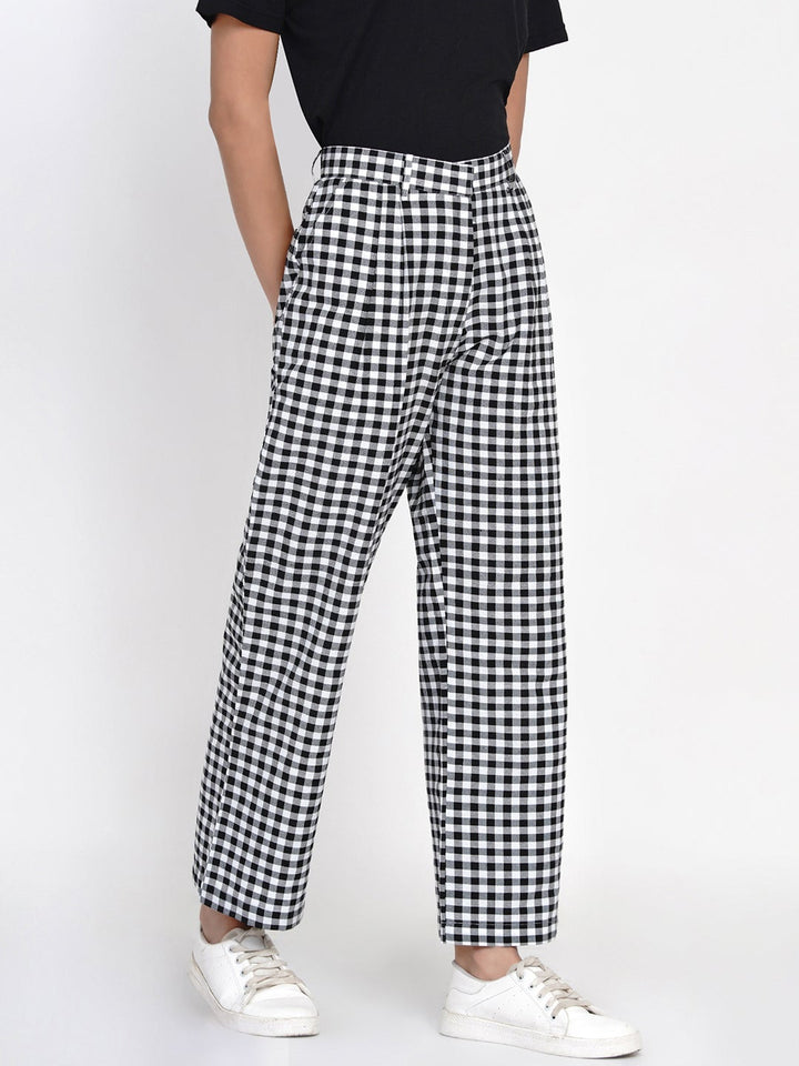 Handloom Black And White Check Casual Pant