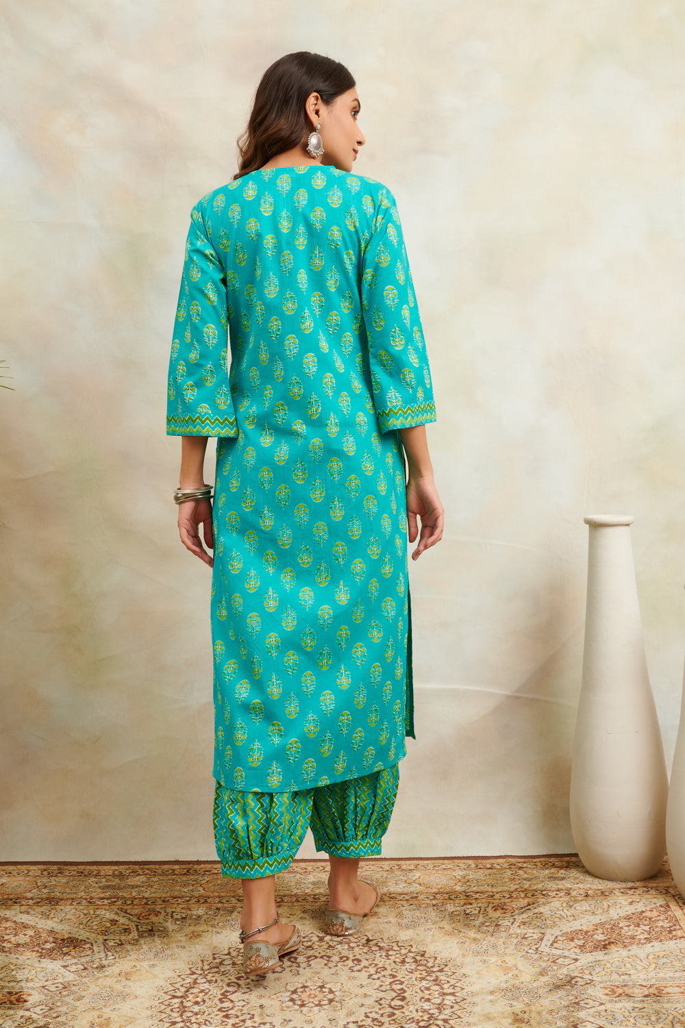 Blue & Green Hint Sanganeri Print Straight Kurta