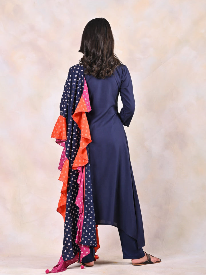 Indigo-Kurta-Pants-Set-With-Bandhani-Dupatta