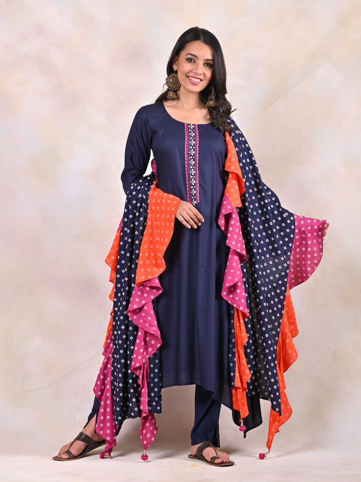 Indigo-Kurta-Pants-Set-With-Bandhani-Dupatta