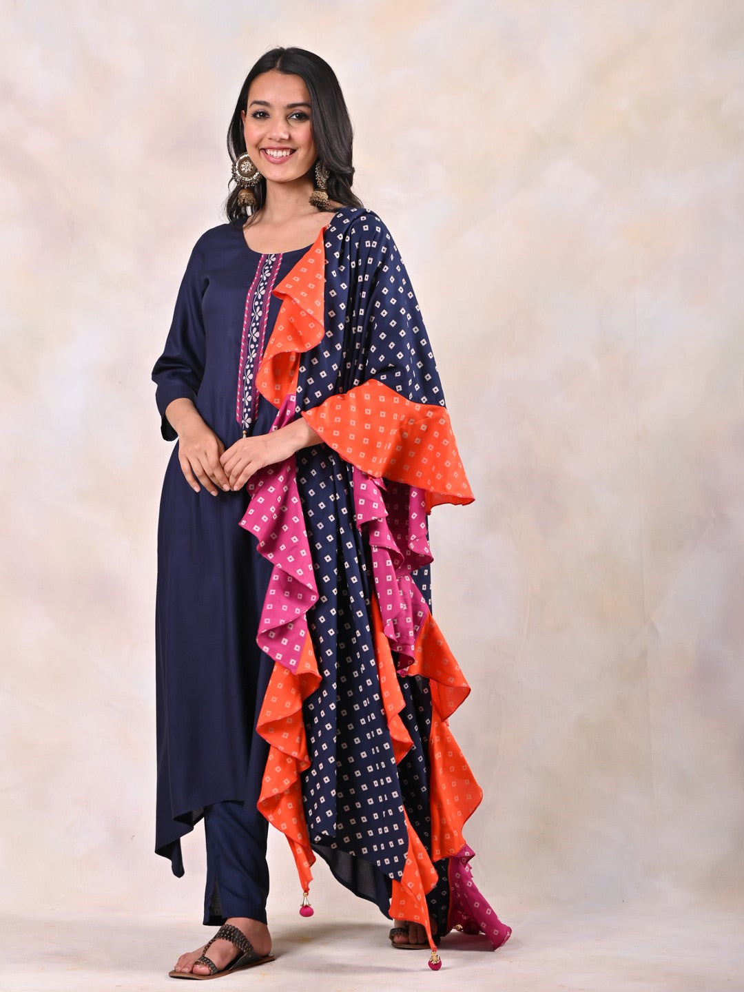 Indigo-Kurta-Pants-Set-With-Bandhani-Dupatta