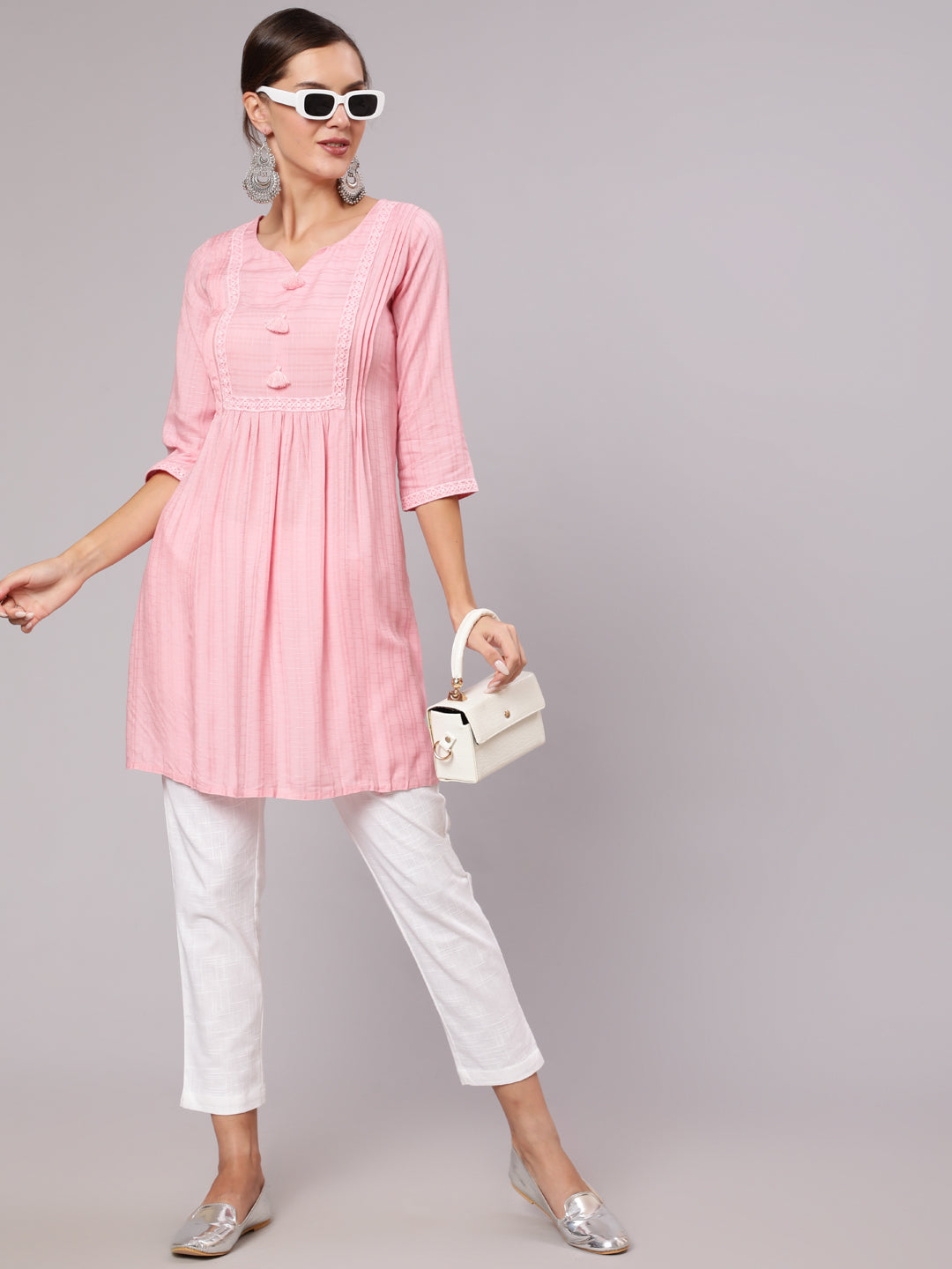 Pink-Pleated-Short-Kurta-With-Tasseles