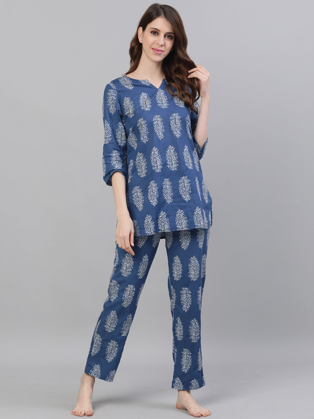 Blue-&-White-Printed-Pure-Cotton-Night-Suit