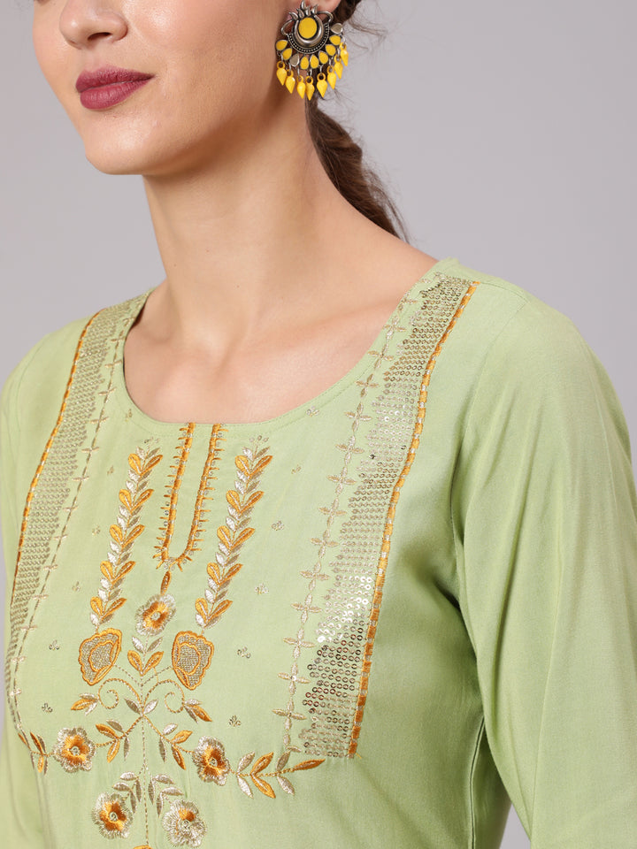 Tea Green Embroidered Kurta Set & Chanderi Dupatta