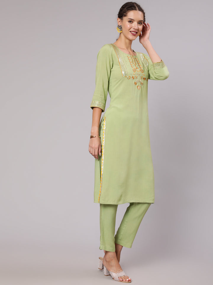 Tea Green Embroidered Kurta Set & Chanderi Dupatta