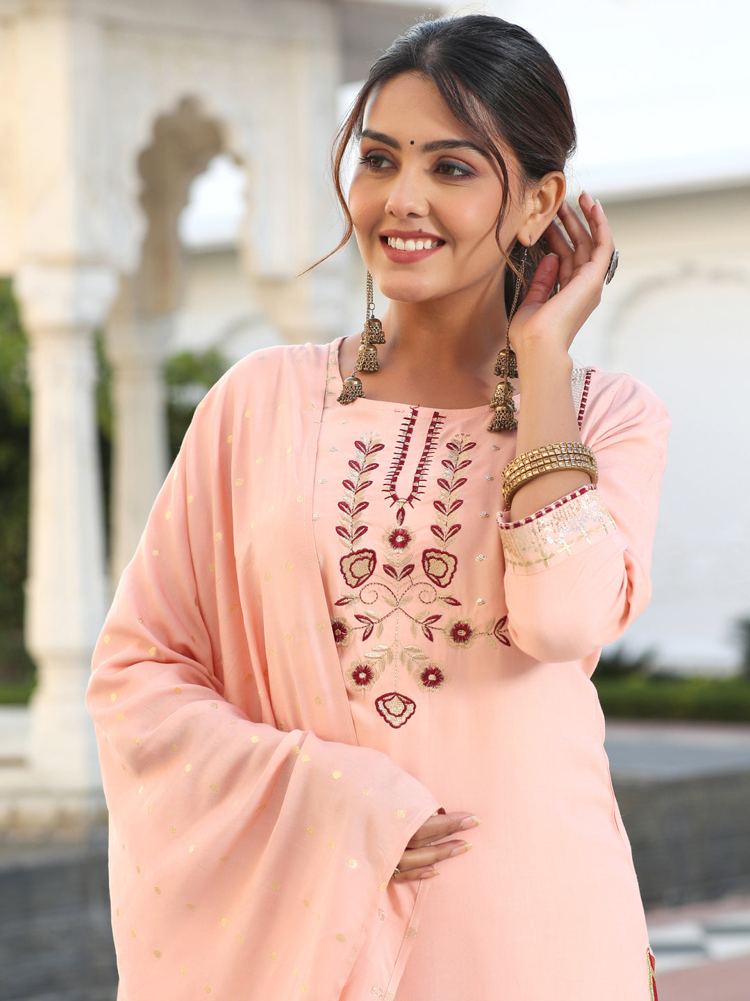 Crayola Peach Embellishe Kurta Set & Chanderi Dupatta