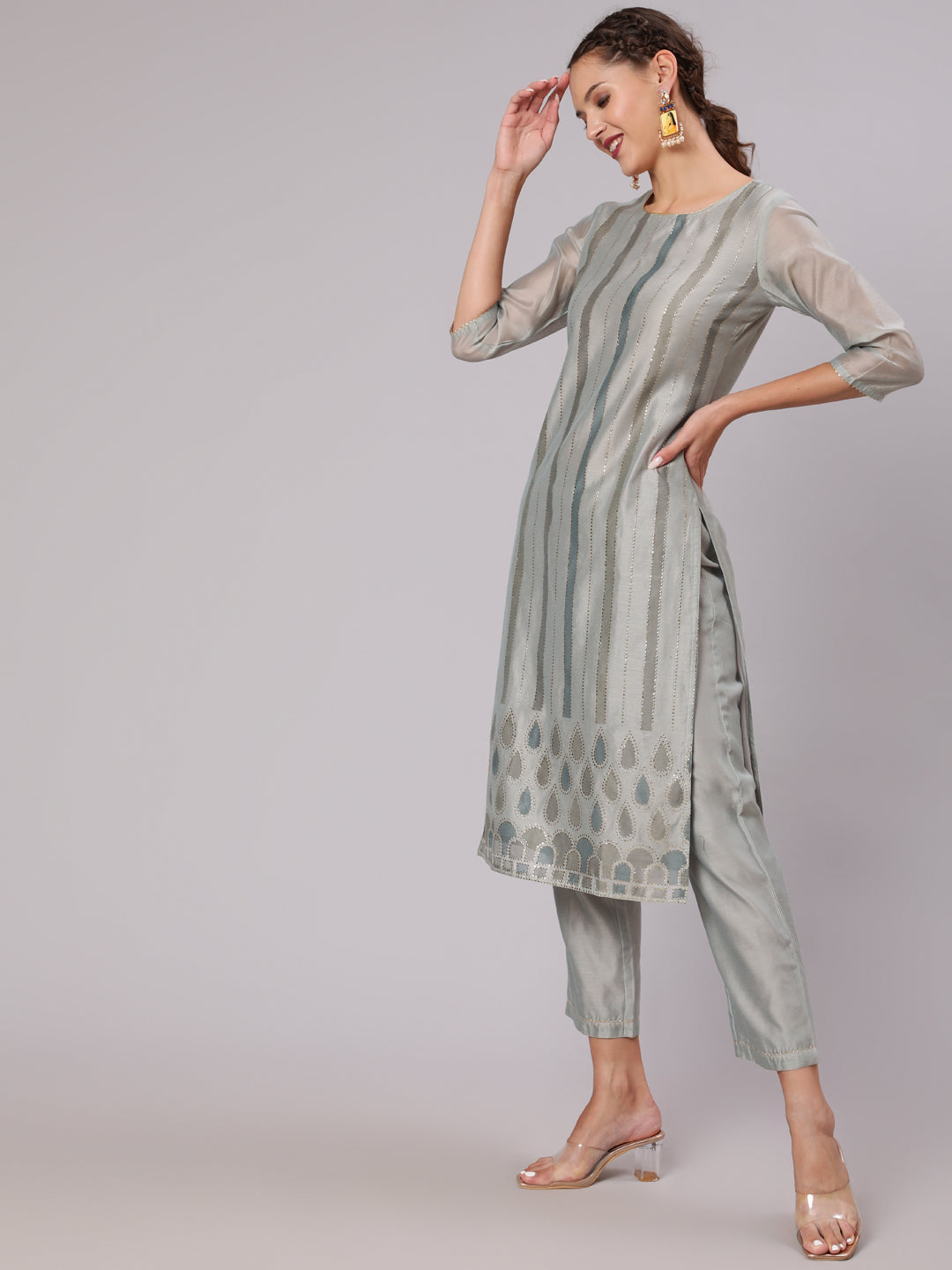 Grey Chanderi Printed Kurta Set And Tie & Dye Dupatta