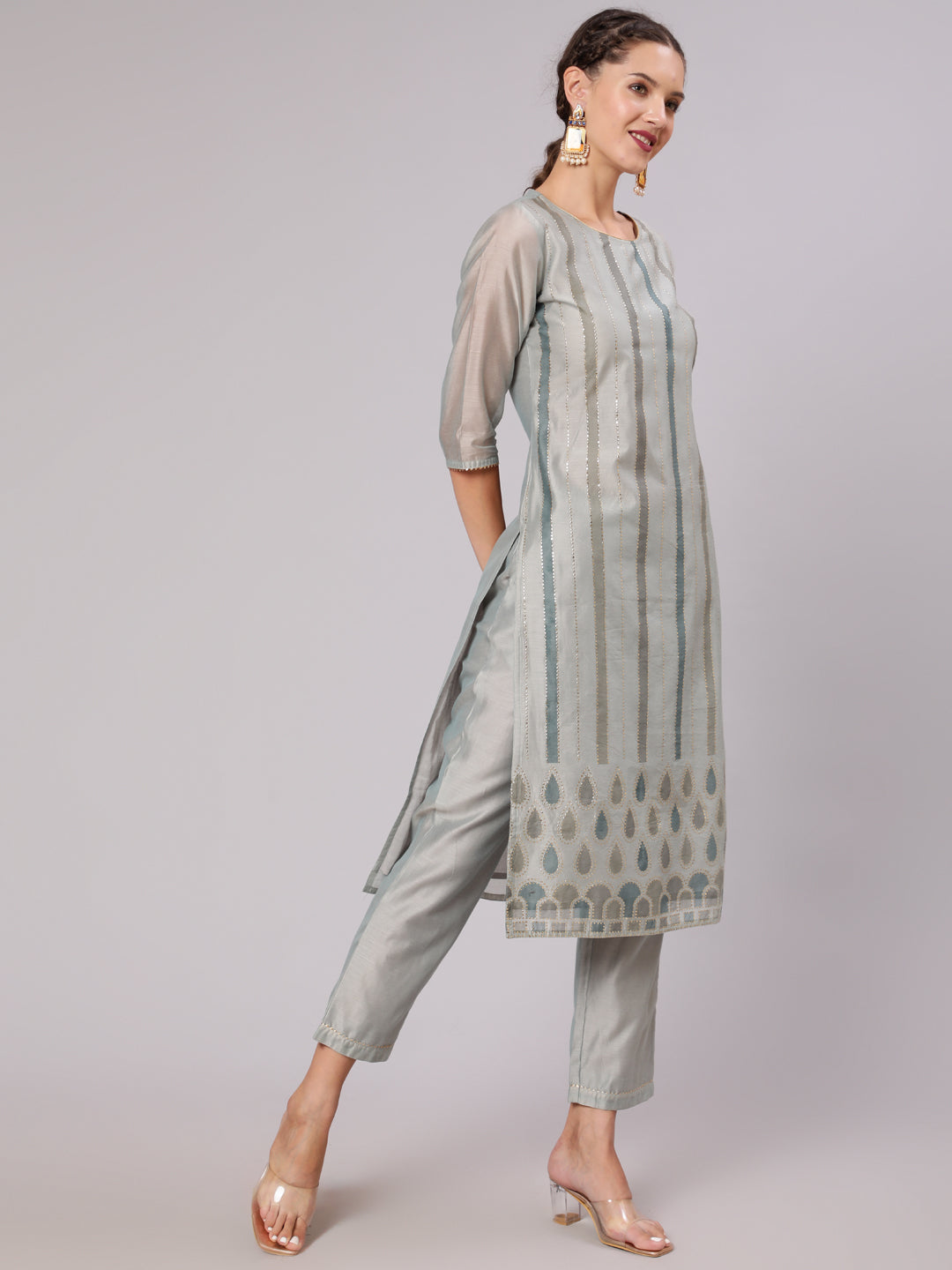 Grey Chanderi Printed Kurta Set And Tie & Dye Dupatta