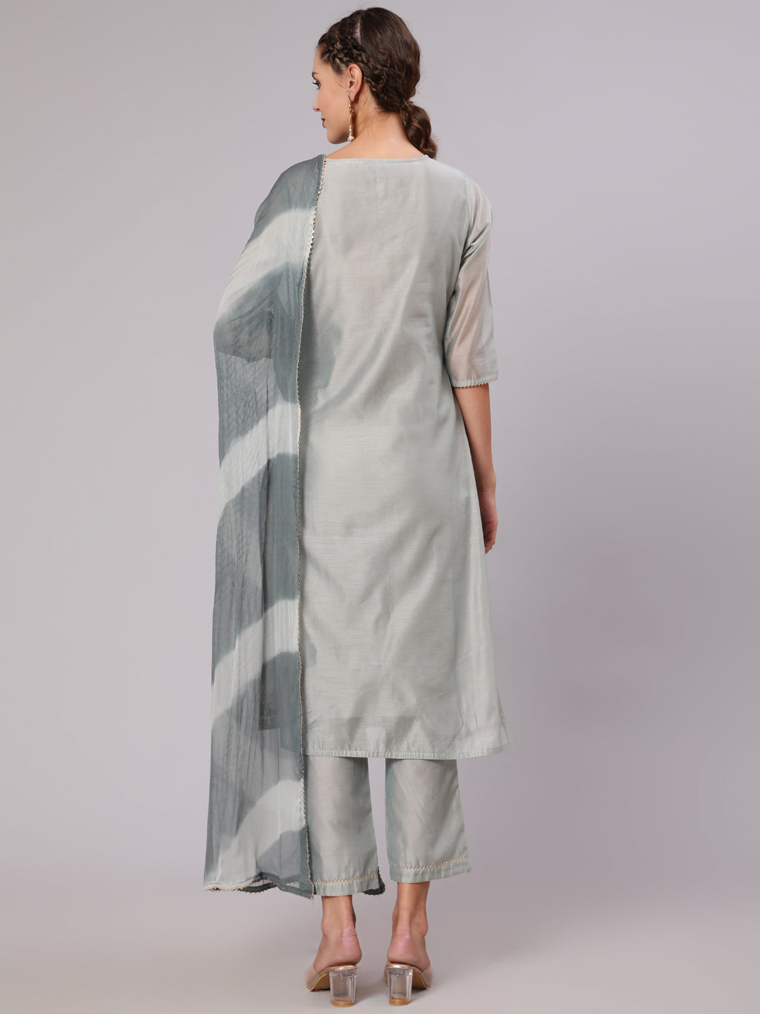 Grey Chanderi Printed Kurta Set And Tie & Dye Dupatta