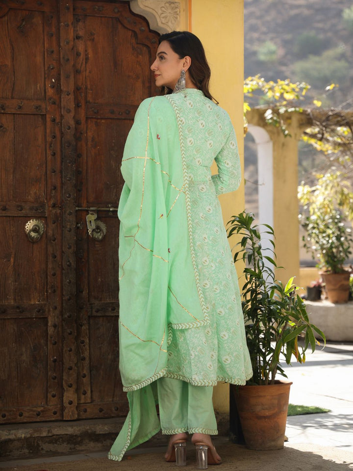 Kwairah-Tea-Green-Cotton-Printed-Suit-Set
