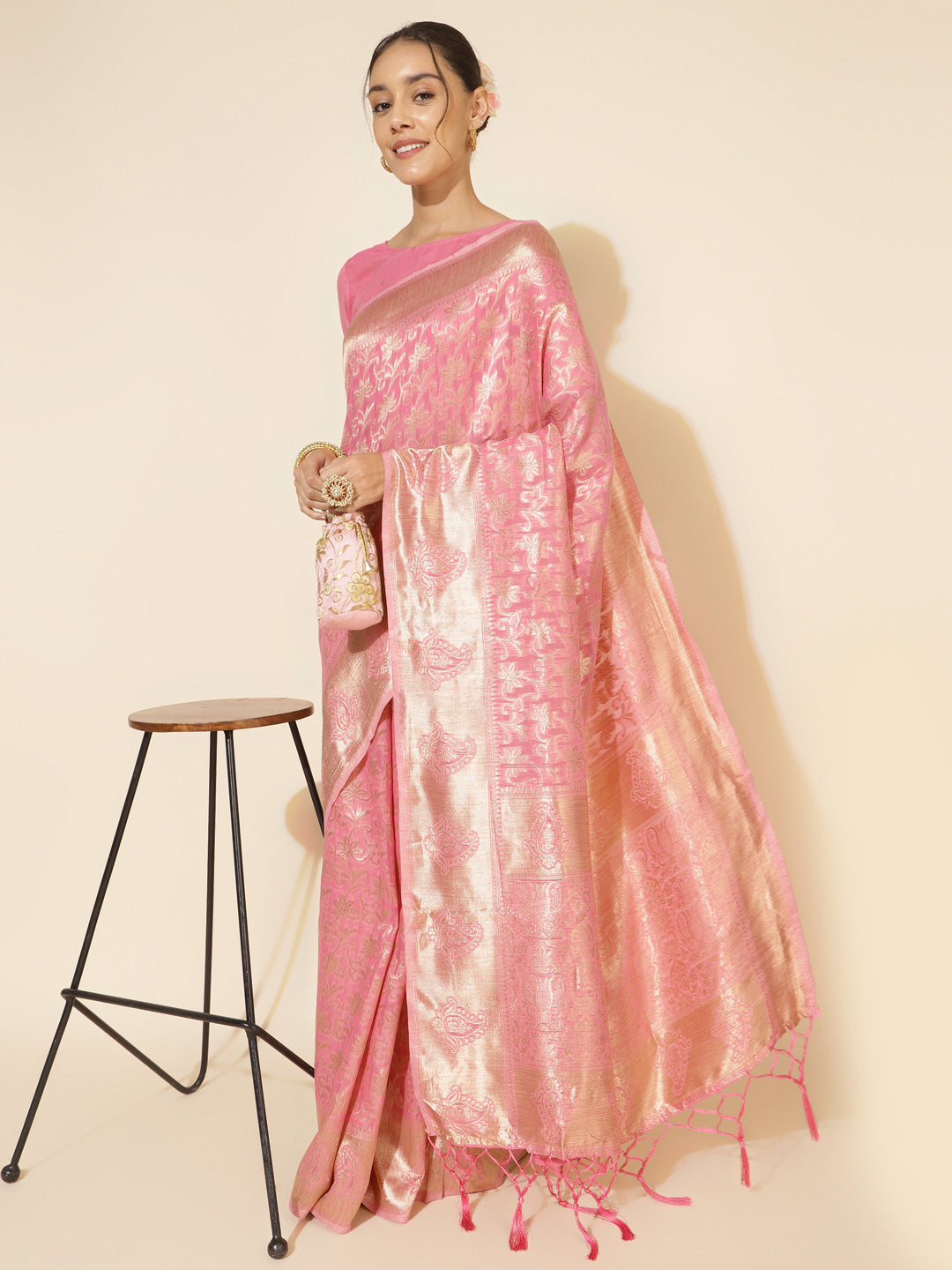 Light Pink Chanderi Silk Floral Motif Woven Designed Saree