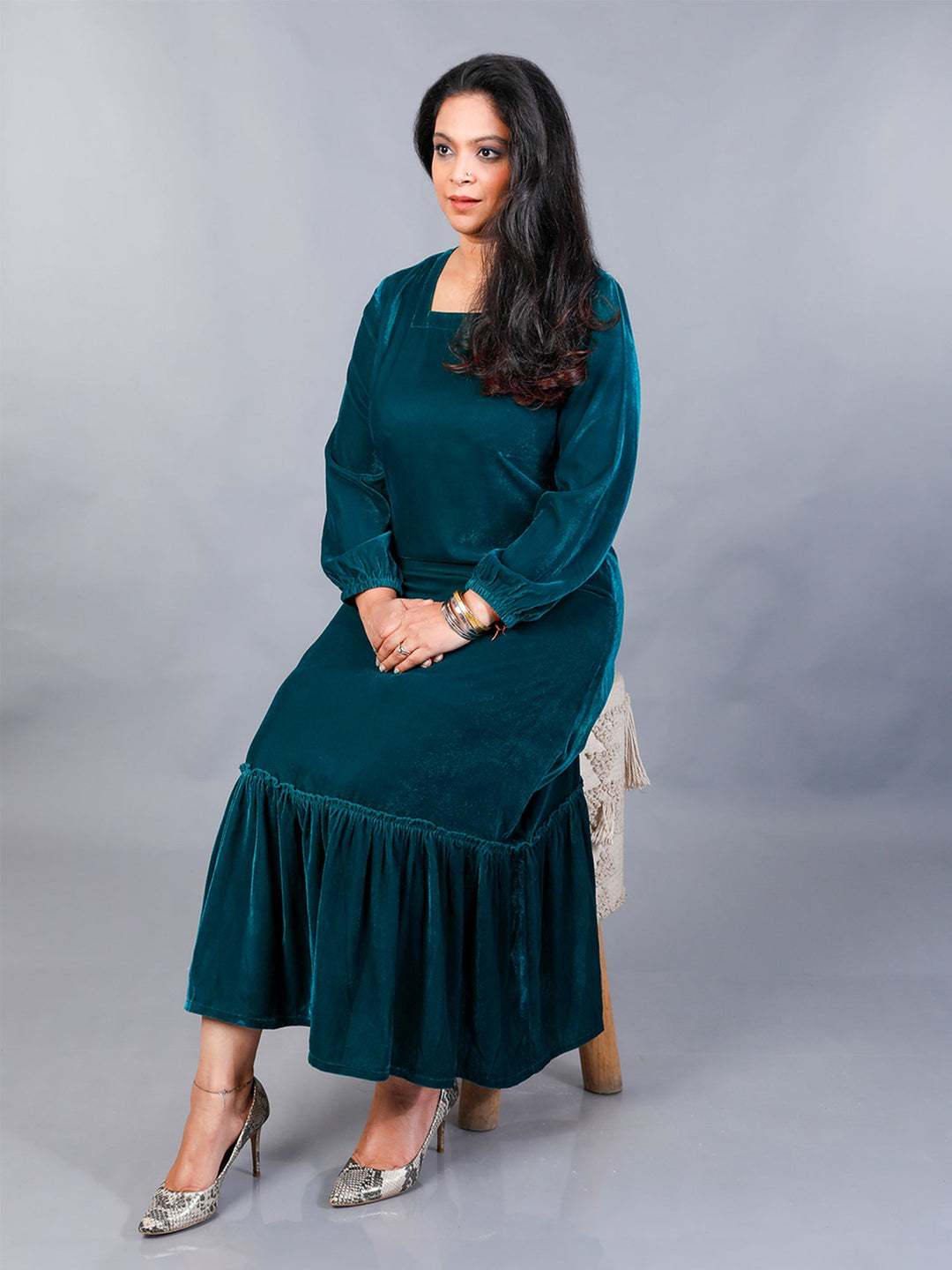 Makhfi Teal Velvet Square-Neck Long Dress