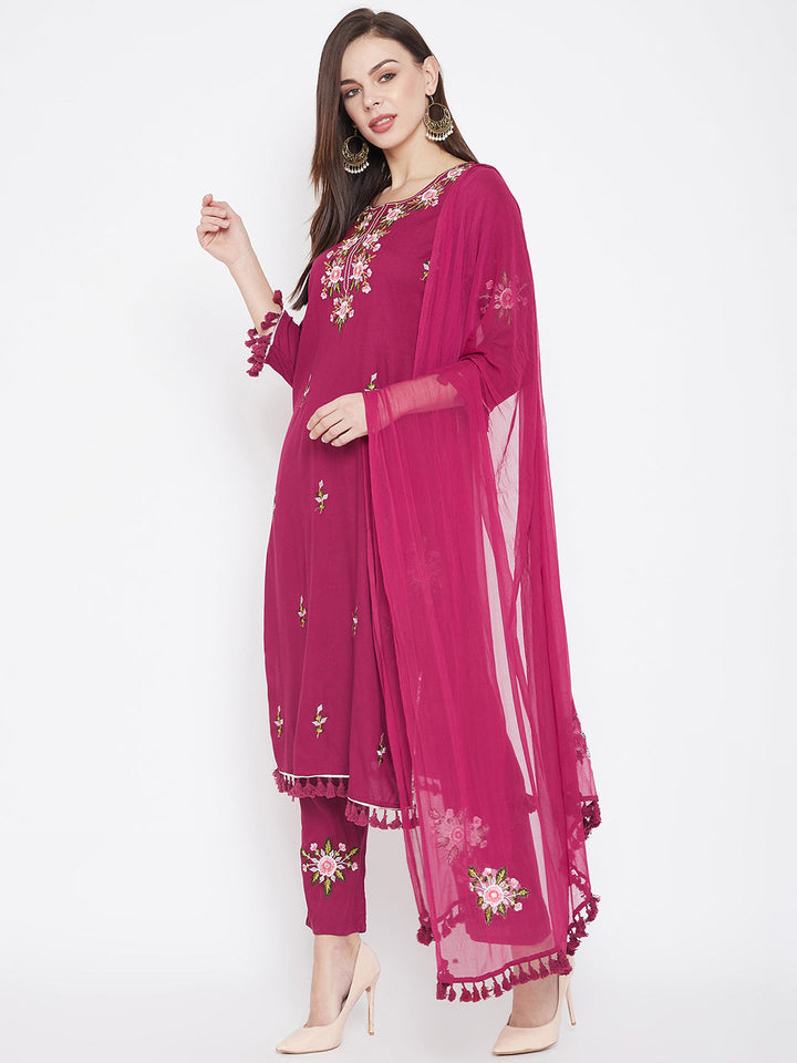 Maroon Embroidery Kurta With Trousers Dupatta