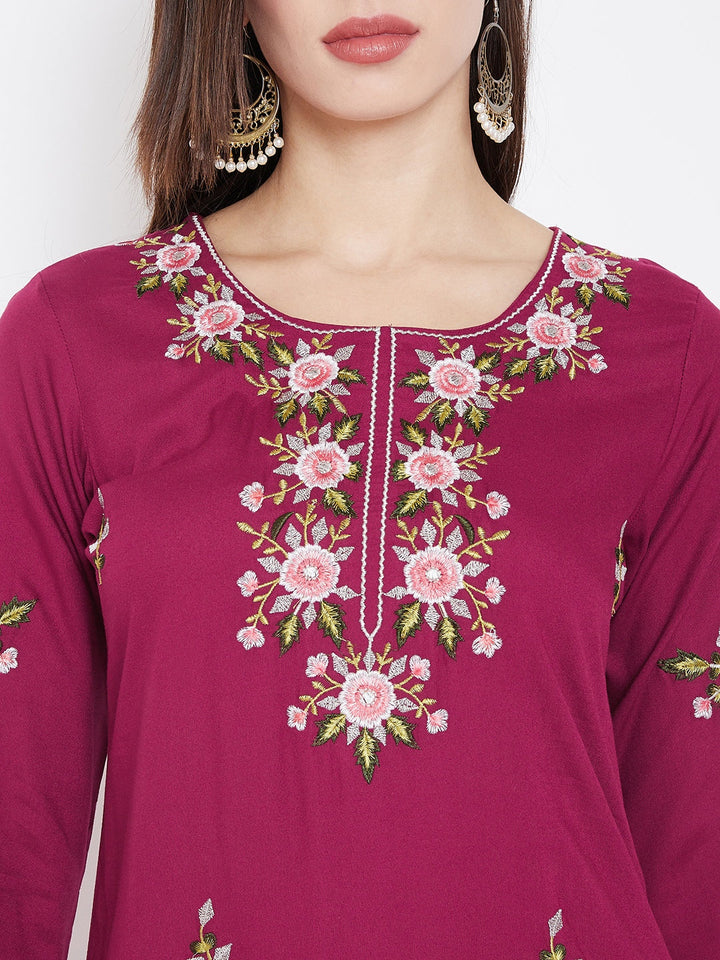 Maroon Embroidery Kurta With Trousers Dupatta