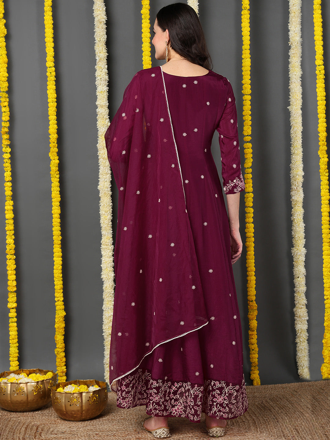 ZERESOUQ-Maroon-Silk-Blend-Solid-Yoke-Design-Flared-Kurta-Trouser-With-Dupatta