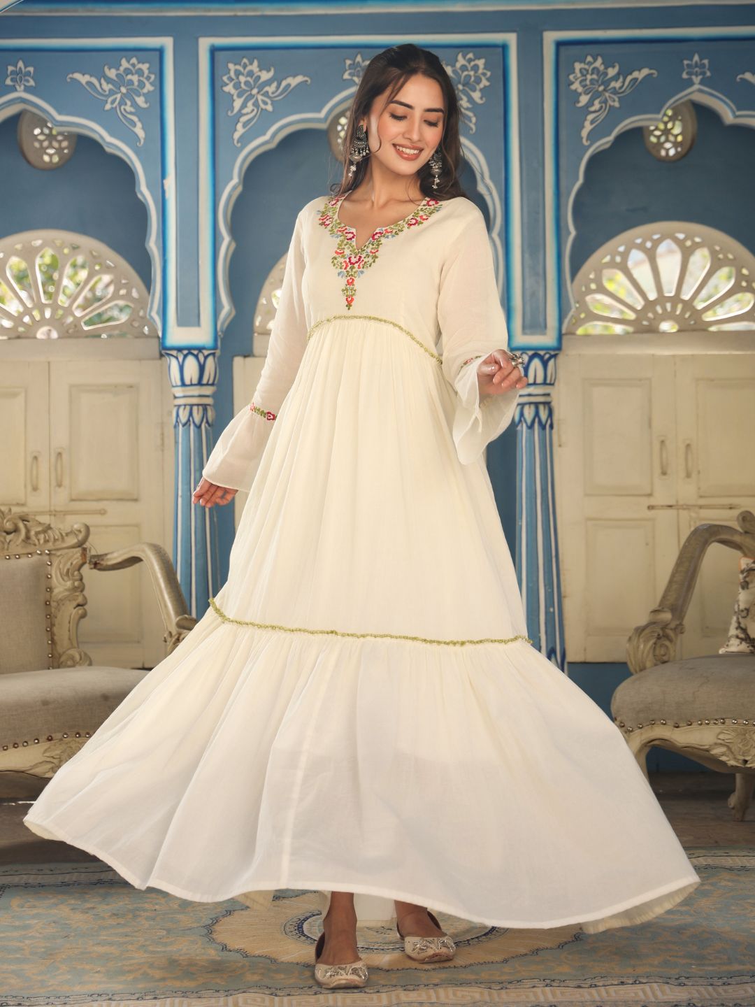 Masakali-White-Cotton-Embroidered-Tiered-Gown