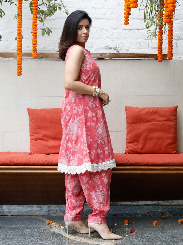 Mishri Pink Cotton Lace Details A-Line Kurta With Pant